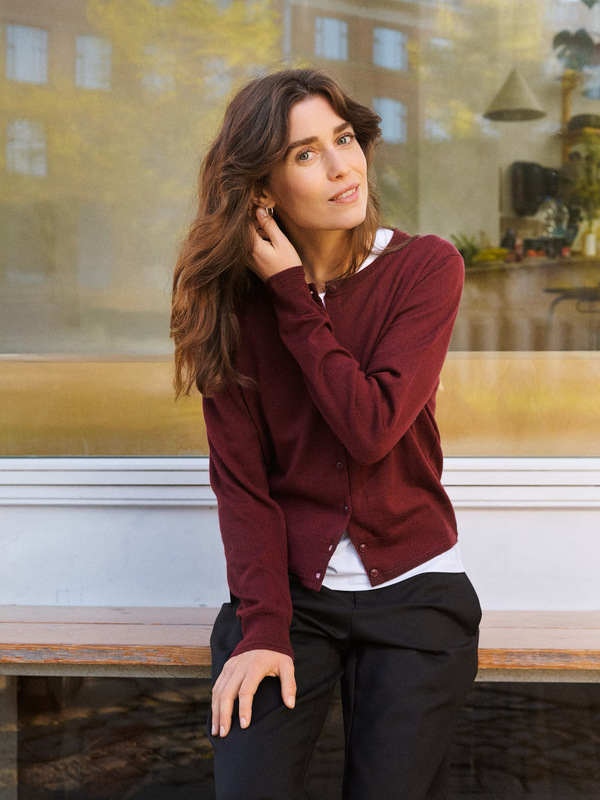 NoelaniPW Cardigan Tawny Port - Part Two