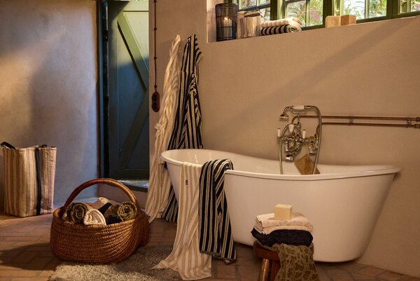 Velour jacquard håmdkle med bladmønster, beige Lt Beige - Lexington