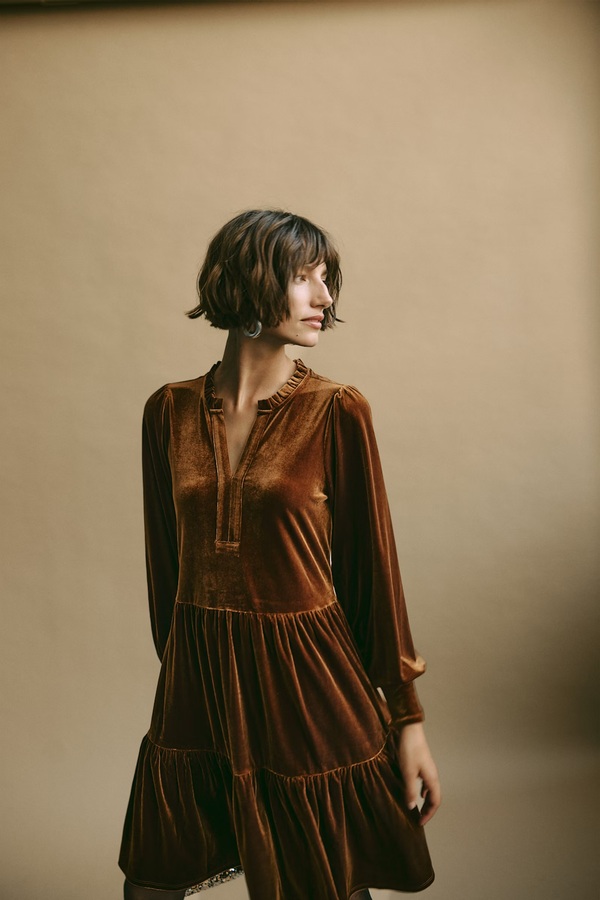 Viggase Kjole Sorrel Horse - Part Two