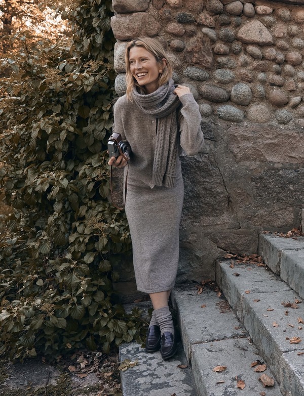 Finstrikket cardigan i merinoullblanding, lysebrun melert Light brown melange - Lexington