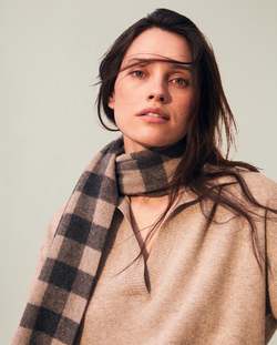 Massachusetts Recycled Wool Blend Scarf Grey/Beige Check - Lexington