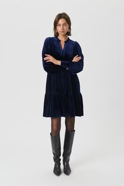 Viggase Kjole  Peacoat - Part Two